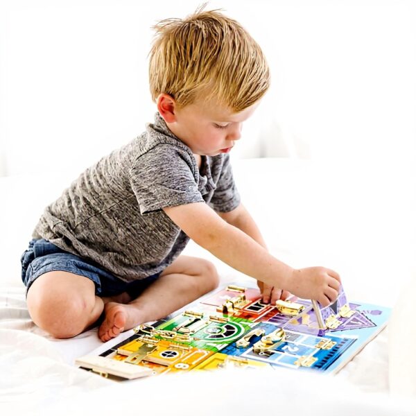 Motorikspielzeug Melissa Doug Holzspielbrett mit Schlössern