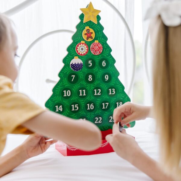 Holz Adventskalender Melissa Doug magnetisch Kinder-4