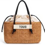 TOUS Damen Kunstleder Taschentuch Magnetverschluss-0